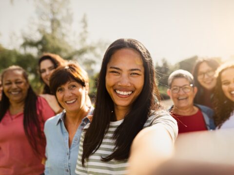 Women working together | Wahl & Holland